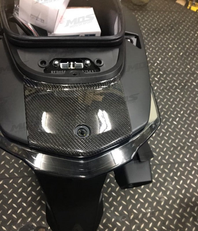 MOS カーボンテールライトカバー【SWISH】