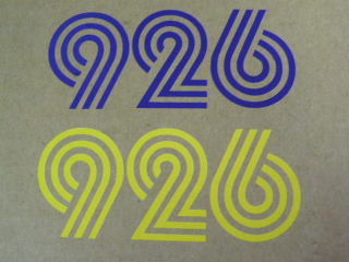 926ステッカー 2枚入り (ブルー)