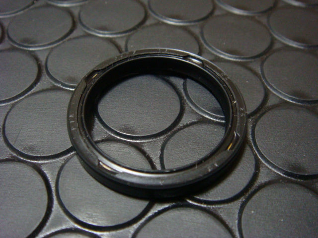 VC-04 ハイスピードプーリー用 補修オイルシール【ヴェクスター125/150】