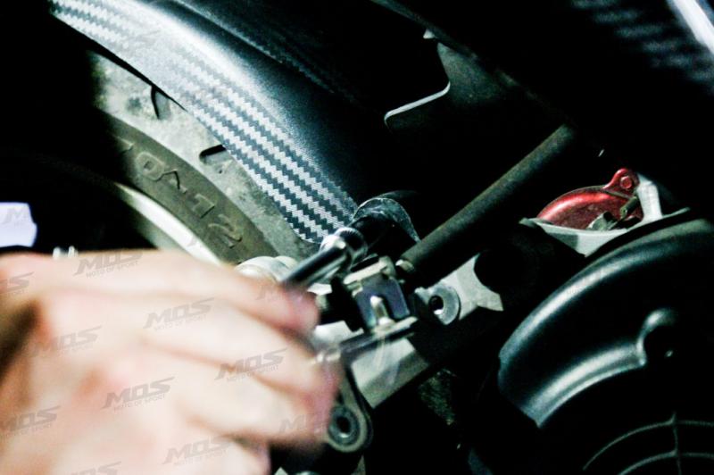 MOS リアフェンダー シグナスX 【4/5型】BWSR【2JS】BWS125【2型】