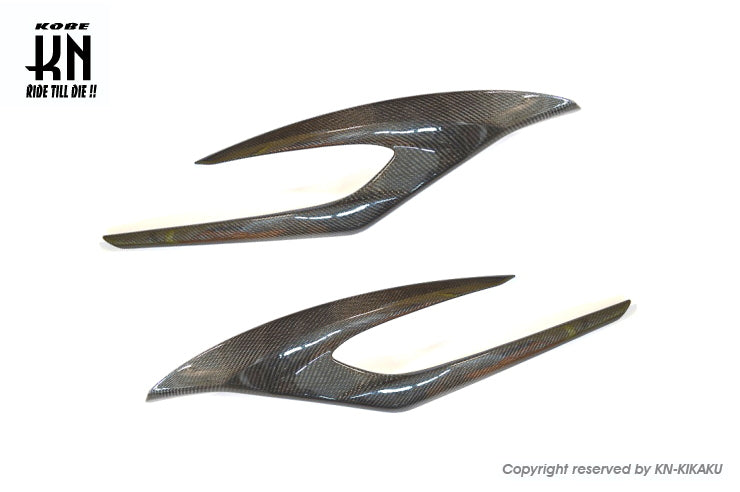 MOS カーボンサイドカバーモール【シグナスX/3型】