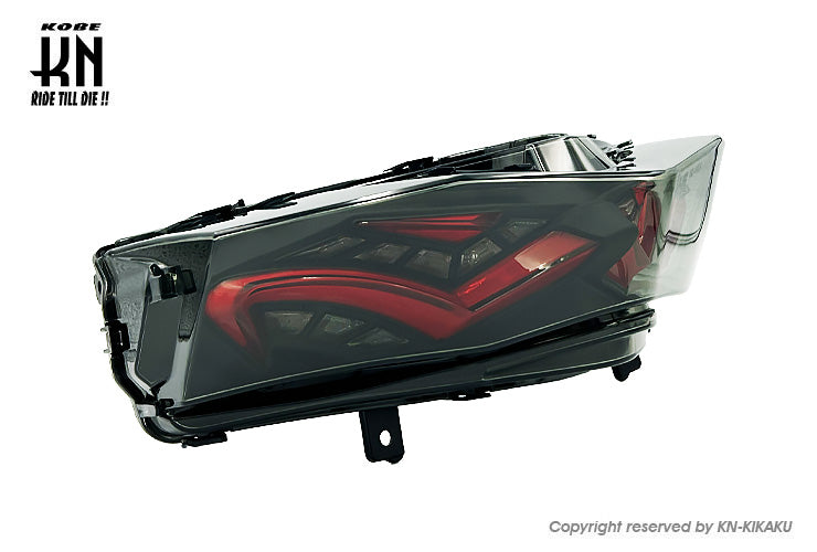 LEDテールアッセン【シグナスX4型/国内/台湾仕様】スモークレンズ/レッド