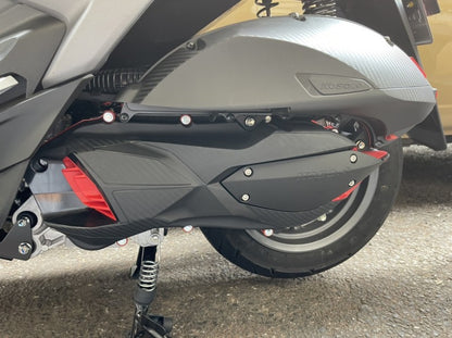 KOSO クランクケースカバー【シグナスGRYPHUS(6型)/BWS125(3型)/NMAX125/155(2型/V2)】レッド