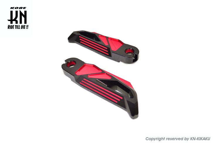 アルミタンデムステップ【NCY】ブラック/レッド【シグナスX/マジェS/CUXI/GTR】