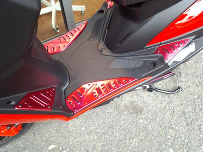 KOSO シグナスX【4型】  フロアボードセット【ガンメタ】