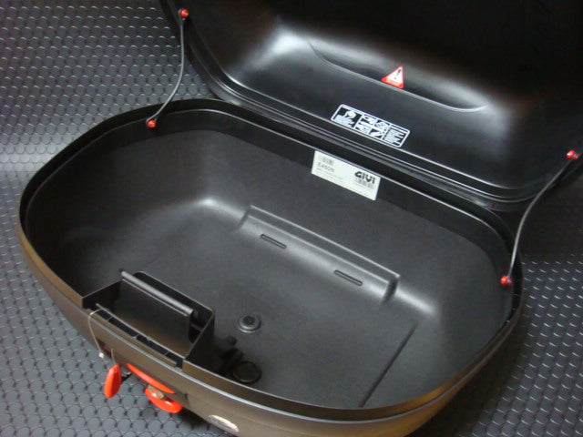GIVI リアBOX 45リットル 【E450N-S】ハイストップランプ付