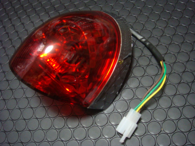 4サイクルビーノ【SA26J】　テールライトアッセン