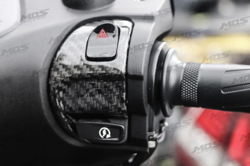 MOS カーボンスイッチカバー【シグナスX(4/5型)】