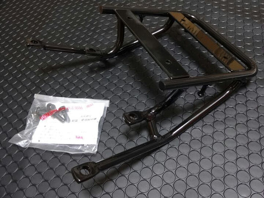 台湾ヤマハ純正 リアキャリア ブラック 　シグナスX　【SE44J用】