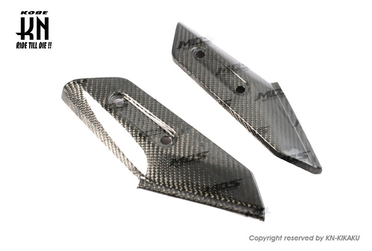 MOS カーボンフロントフェンダーサイドカバー【TMAX530-5型/6型,TMAX560-7型】2015-2021