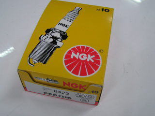 NGK BPR-6HS　プラグ×10個　1ケース
