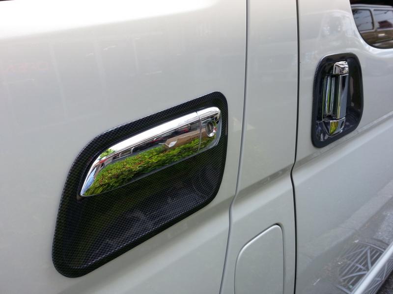 HIACE ハイエース 200系 ドアノブパネル  ドアパネル ドレスアップ【カーボン柄】