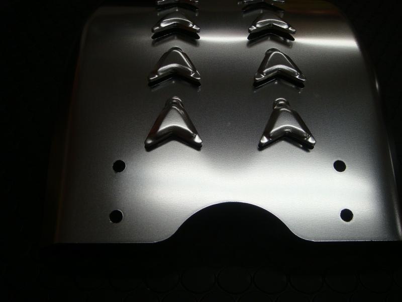 汎用リアフェンダー　汎用エンジンドガード　【310mm 200mm】