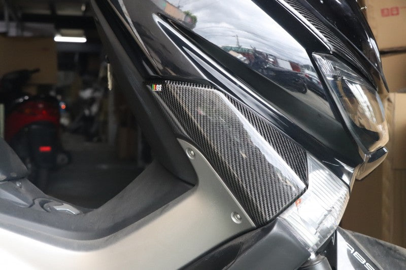 MOS カーボンフロントウインカーカバー【NMAX125/155】