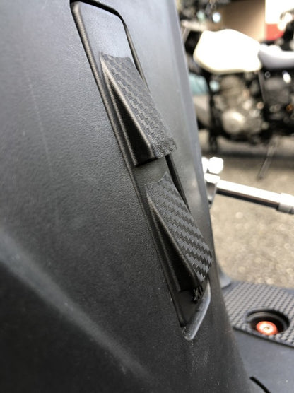 フレ番エアロダクト【ヤマハスクーター全般】カーボンルック