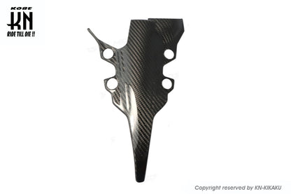 MOS カーボンヘッドライトフロントパネル【MT-09】