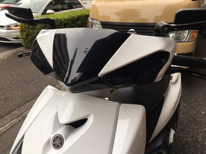 フロントウインカーカバー【スモーク】シグナスX【4型】