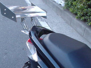 汎用リアウイング