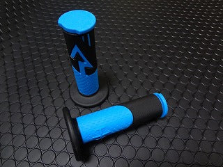 BCD　ハンドルグリップ 【LIGHTBLUE/BLACK】