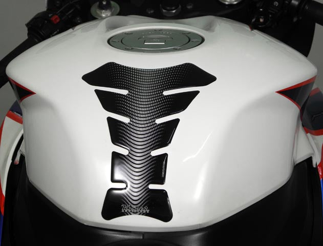 タンクパッド【ブラック/シルバー】KEITI