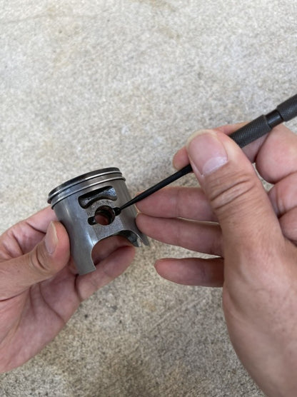 ピックツール【ピストンCリング脱着など】