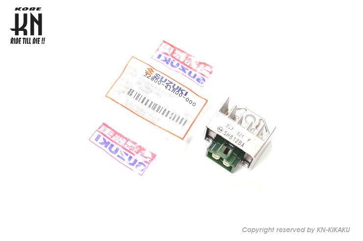 SUZUKI純正 レギュレーター【レッツ,チョイノリ,ヴェルデ,V100,110,V125】4端子