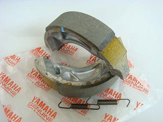 ニュースメイト　ブレーキシュー YAMAHA純正