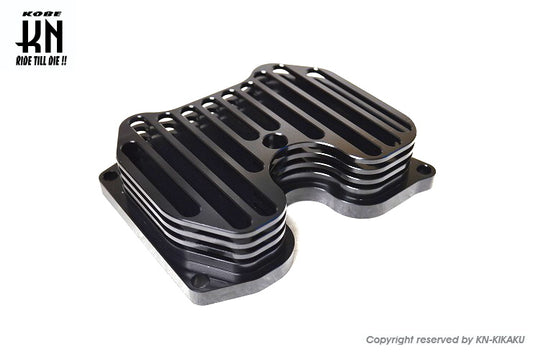 KN ビレットヘッドカバー【マジェスティS/SMAX/FORCE】ブラック