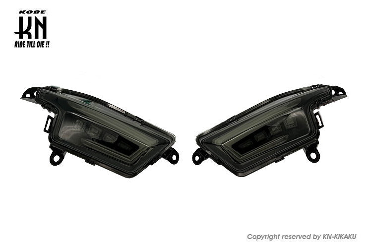 LEDウインカーアッセン【シグナスX4型/国内/台湾仕様】ホワイト/スモークレンズ