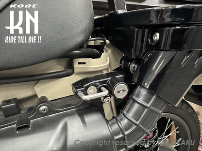 ヘルメットホルダー【ハンターカブ,CT125(JA55/JA65)】タイプ1