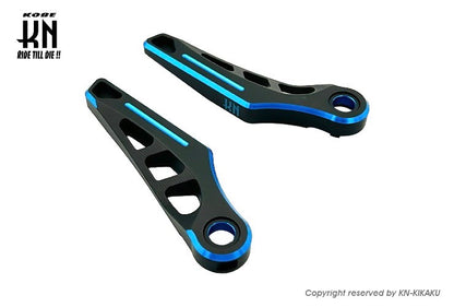 デュアルカラーアルミステップ2【シグナスX/マジェS】マットブラック/ブルー