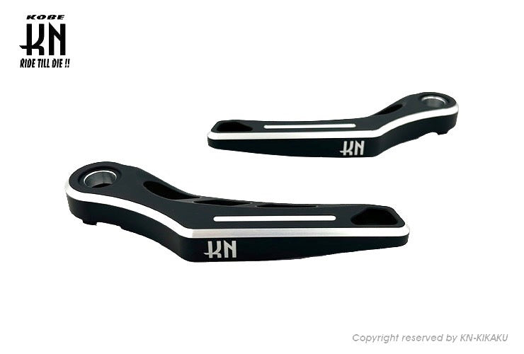 デュアルカラーアルミステップ2【シグナスX/マジェS】マットブラック/シルバー