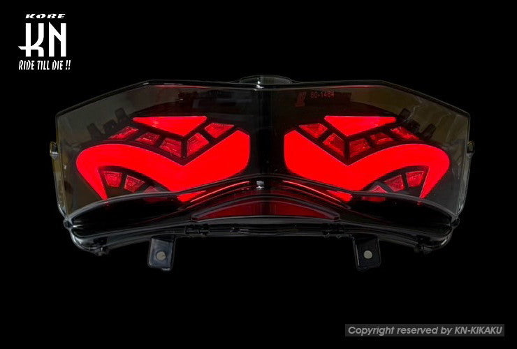 LEDテールアッセン【シグナスX4型/国内/台湾仕様】スモークレンズ/ホワイト